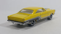 2010 Hot Wheels Muscle Mania '66 Ford Fairlane GT Yellow Die Cast Toy Muscle Car Vehicle