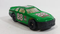 Unknown Brand #88 Stock Car Green Die Cast Toy Race Car Vehicle