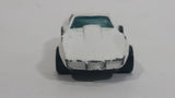 1994 Hot Wheels Chevrolet Corvette Stingray White Die Cast Toy Car Vehicle