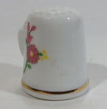 Les Îles de la Madeleine Quebec Porcelain Gold Trimmed White Thimble Souvenir Travel Collectible