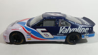 1995 Racing Champions Ford Thunderbird Cummins Nascar #6 Valvoline Mark Martin White Blue Toy Race Car Vehicle 1:24 Scale