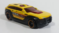 2014 Hot Wheels City Rescue HW Pursuit Yellow Die Cast Fire Rescue Toy Car Vehicle