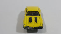 1995 Hot Wheels Olds 442 W-30 Yellow Die Cast Toy Car Vehicle BW Malaysia