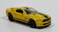 2011 Hot Wheels '10 Ford Shelby GT500 Super Snake Yellow Die Cast Toy Car Vehicle