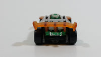 2006 Hot Wheels Crazy Crocs Buzz Off Silver Grey Die Cast Toy Car Vehicle Green 5 DOT