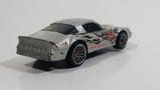 2000 Hot Wheels Mad Maniax Camaro Z28 Silver Die Cast Toy Muscle Car Vehicle