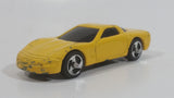 2000 Hot Wheels Corvette Yellow Die Cast Toy Car Vehicle McDonald's Happy Meal