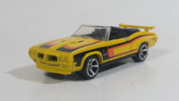 2011 Hot Wheels Muscle Mania 70 Pontiac GTO Convertible Yellow Die Cast Toy Car Vehicle