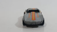 1988 Hot Wheels Chevrolet Corvette Stingray Metalflake Silver Die Cast Toy Car Vehicle