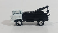 Yatming Wrecker Salvage Tow Truck Black and White Die Cast Toy Car Wrecking Towing Vehicle China