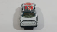 1980s Yatming Ford Thunderbird White 19 Red Flames No. 1033 Die Cast Toy Car Vehicle - Made in Thailand