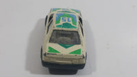 Yatming No. 815 Ford Sierra Sapphire #15 Cream White with Blue Green Die Cast Toy Car Vehicle