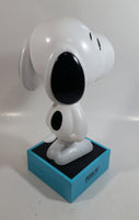 2015 Peanuts Worldwide Snoopy Cartoon Comic Strip Character 11 1/2" Tall Light Up Dog Shaped Glowing Lamp