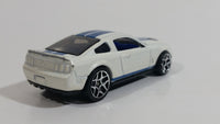 2008 Hot Wheels '07 Shelby GT500 Pearl White Die Cast Toy Muscle Car Vehicle