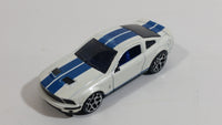 2008 Hot Wheels '07 Shelby GT500 Pearl White Die Cast Toy Muscle Car Vehicle