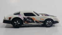 1999 Hot Wheels Alien Attack Chevrolet Camaro Z28 White Plastic Body Die Cast Toy Muscle Car