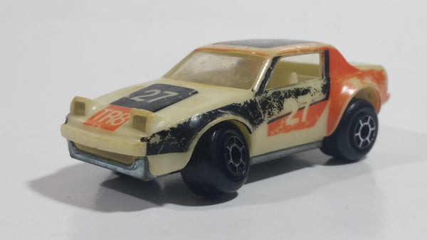 1982 Matchbox Color Racers Twilight TR #27 White Black Orange Die Cast Toy Race Car Vehicle - Hong Kong