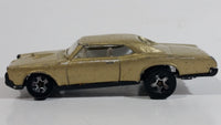 2007 Hot Wheels '67 Pontiac GTO Metalflake Light Gold Die Cast Toy Muscle Car Vehicle