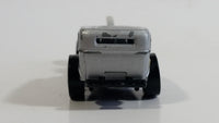 2001 Hot Wheels Way 2 Fast "Heralda Racing" Grey Die Cast Toy Car Hot Rod Vehicle