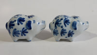 Delft Blue and White Floral Pattern Porcelain Ceramic Pig Shaped Salt and Pepper Shakers