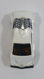 2008 Hot Wheels Team: Exotics Zotic Pearl White Die Cast Toy Car Vehicle