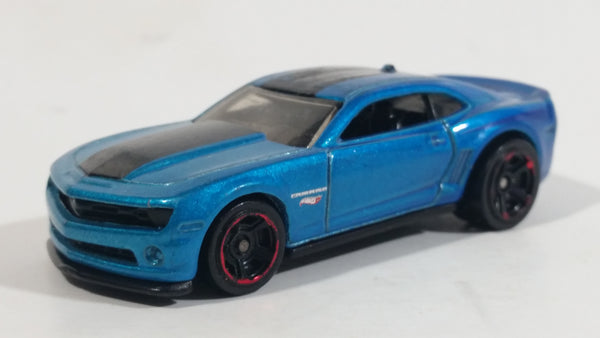 2013 Hot Wheels HW Showroom Garage 2013 Chevy Camaro Special Edition Metalflake Blue Die Cast Toy Muscle Car Vehicle