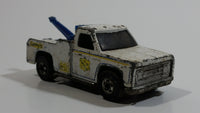 1977 Hot Wheels Flying Colors Ramblin' Wrecker Tow Truck Rig White Die Cast Toy Car Vehicle - Hong Kong