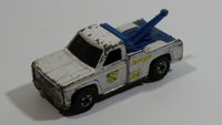 1977 Hot Wheels Flying Colors Ramblin' Wrecker Tow Truck Rig White Die Cast Toy Car Vehicle - Hong Kong