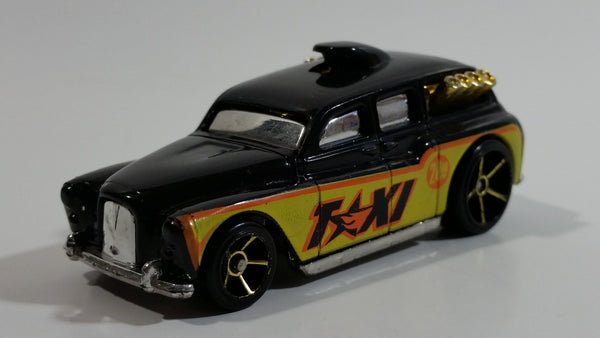 2009 Hot Wheels HW City Works Cockney Cab II Taxi Black Die Cast Toy Car Vehicle