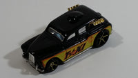 2009 Hot Wheels HW City Works Cockney Cab II Taxi Black Die Cast Toy Car Vehicle