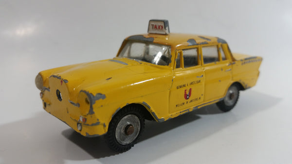 Rare Vintage metOsul #10 Mercedes-Benz 200 Taxi Cab Yellow 1/43 Scale Die Cast Toy Car Vehicle - Portugal