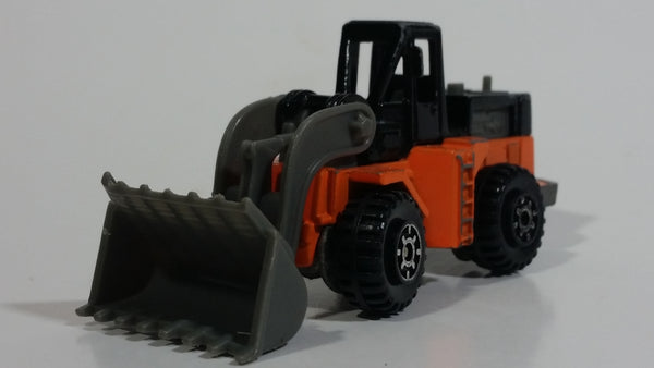 1998 Hot Wheels CAT Wheel Loader Orange, Black, and Grey Die Cast Toy Construction Vehicle