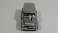 2001 Hot Wheels '56 Ford F-100 Panel Van Truck Harley Davidson Motor Cycles Die Cast Toy Car Hot Rod Vehicle with Opening Hood