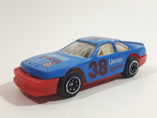 Unknown Brand Eddie Ellis #38 Stock Car United Racing Beach Club Blue Die Cast Toy Race Car Vehicle