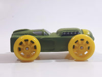 2017 Nerf Nitro Foam Green and Yellow Toy Car Vehicle