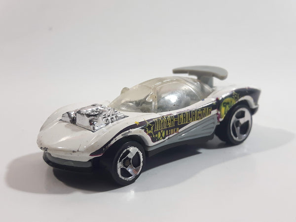 2000 Hot Wheels Star Explorers Flashfire Inter Galactic Rider White Die Cast Toy Car Vehicle