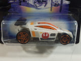 2014 Hot Wheels Disney Star Wars 5/8 V SpecTyte White Die Cast Toy Car Vehicle New in Package