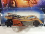 2014 Hot Wheels Disney Star Wars 4/8 IV Motoblade Metallic Gold Die Cast Toy Car Vehicle New in Package