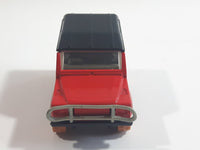 2007 Matchbox Pirate Island Land Rover 90 Red and Black Die Cast Toy Car Vehicle