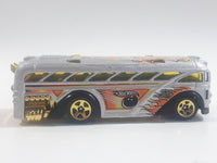 2002 Hot Wheels Spares 'N Strikes Surfin' School Bus Metalflake Silver Die Cast Toy Car Vehicle