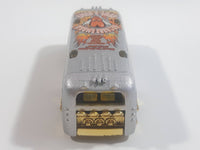 2002 Hot Wheels Spares 'N Strikes Surfin' School Bus Metalflake Silver Die Cast Toy Car Vehicle