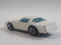 1996 Hot Wheels Chevrolet Camaro Z28 White Die Cast Toy Muscle Car Vehicle