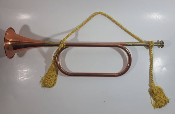 Vintage Decorative Copper Bugle Trumpet Musical Instrument Wall Decor with Yellow Tassel Rope