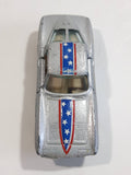 Yatming 1963 Corvette Stingray Silver No. 1078 Die Cast Toy Muscle Car Vehicle with Opening Doors