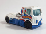 2013 Hot Wheels HW Racing Rennen Rig White Blue Die Cast Toy Car Vehicle