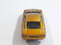 2004 Hot Wheels Zero-G Dodge Charger R/T Metalflake Gold Die Cast Toy Car Vehicle