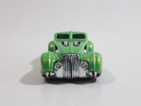 2014 Hot Wheels HW Workshop - HW Garage Screamliner Pearl Green Die Cast Toy Car Vehicle