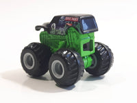 Hot Wheels Monster Jam Minis Grave Digger Miniature Truck Black and Bright Green Die Cast Toy Car Vehicle