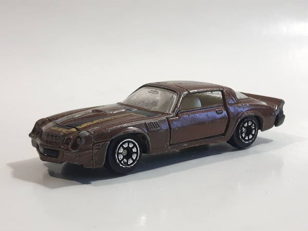 Vintage Yatming Chevy Camaro Z28 Brown No. 1077 Die Cast Toy Muscle Car Vehicle with Opening Doors Made in Hong Kong