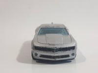 2010 Hot Wheels '10 Camaro SS Silver Die Cast Toy Car Vehicle